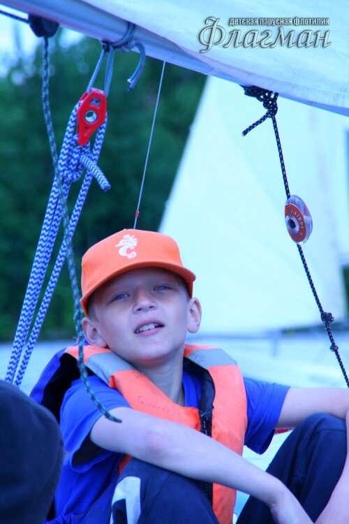 Фоторепортаж с парусной практики флотилии Флагман, прошедшей в июне 2017 года.